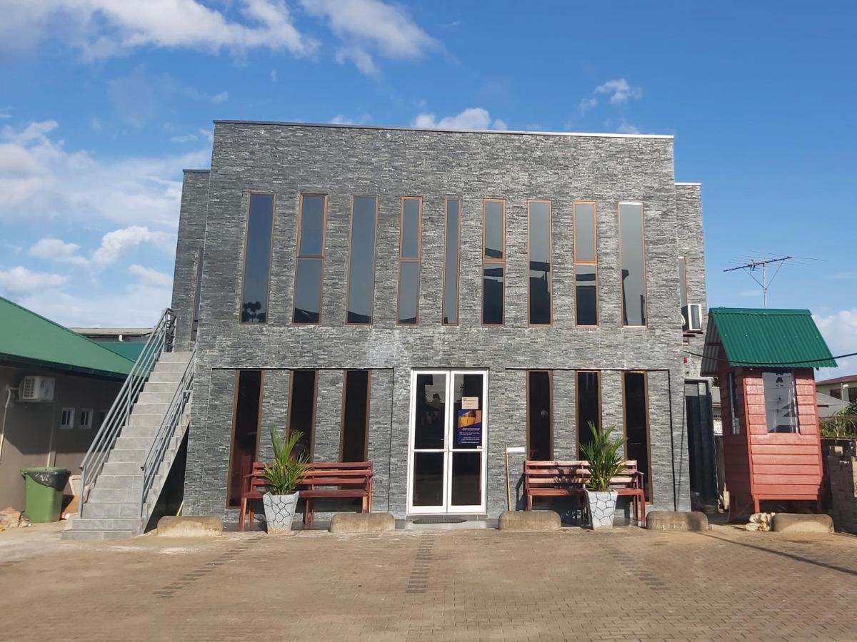 Waterland Suites Paramaribo Exterior foto